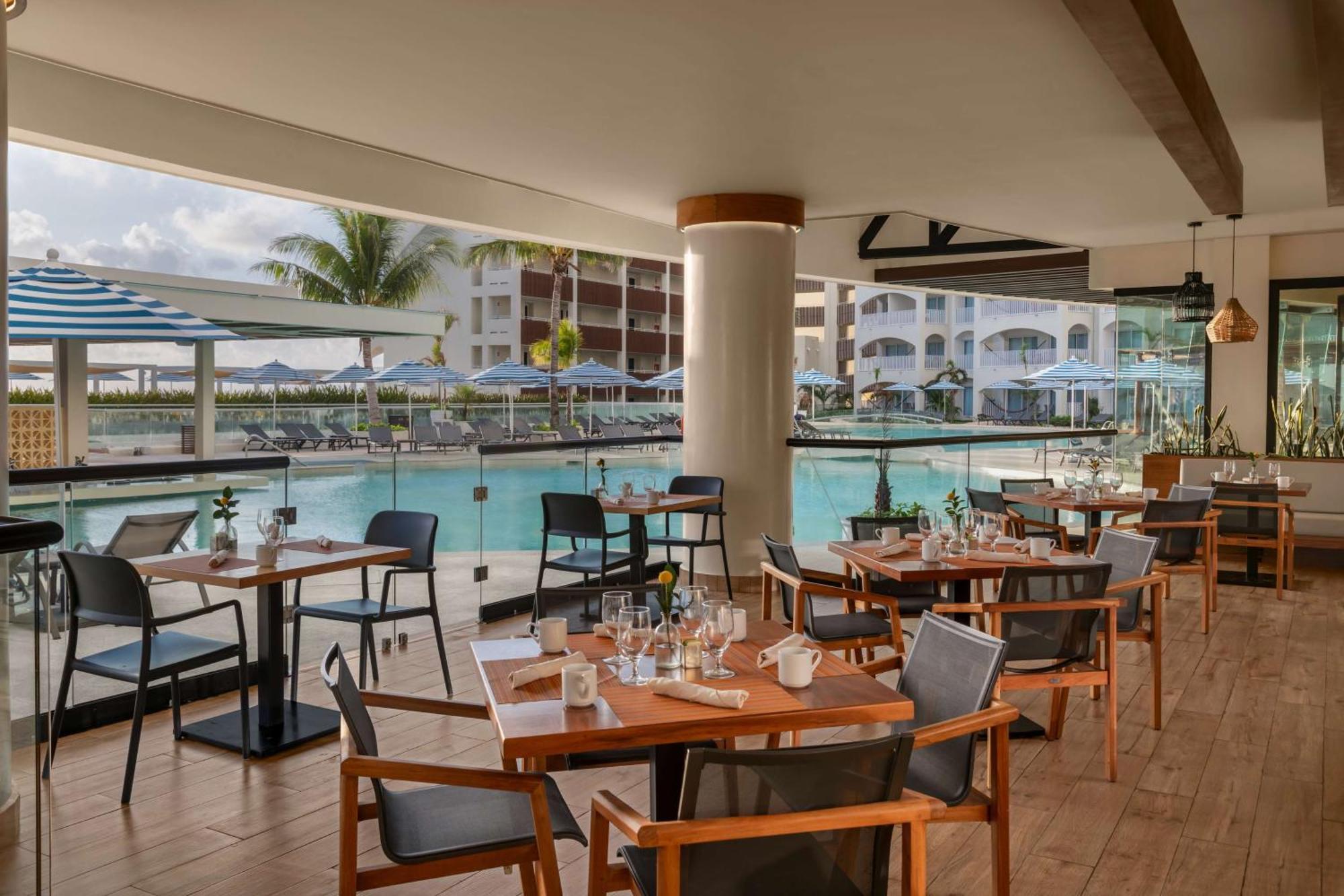 Hilton Cancun Mar Caribe All-Inclusive Resort Exteriör bild